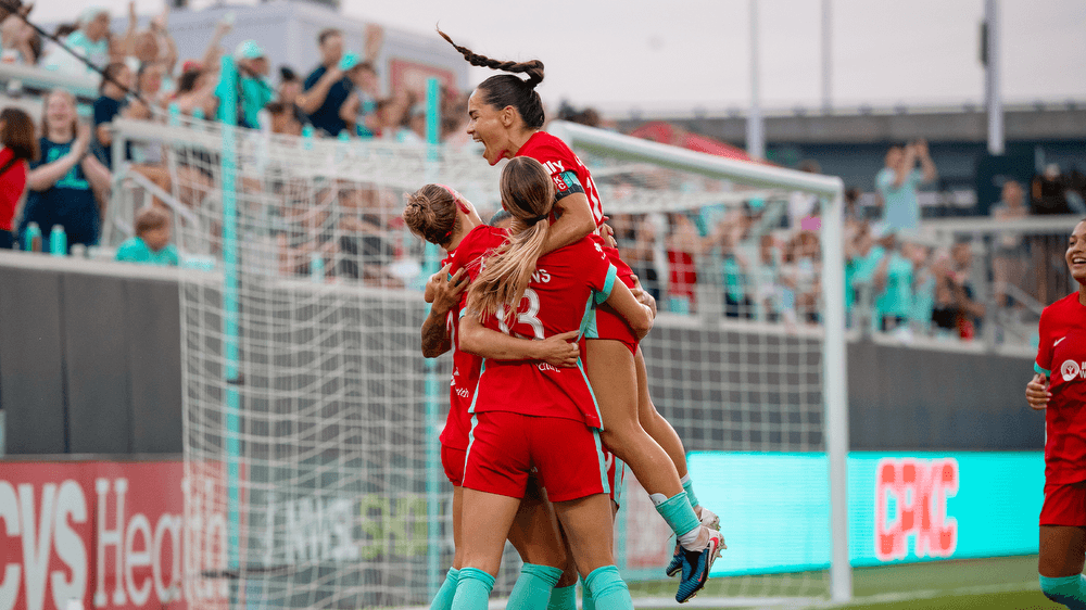 Match Recap: Kansas City Current Rides First-Half Scoring Surge to 5-1 Victory Over Racing Louisville FC  Kansas City Current