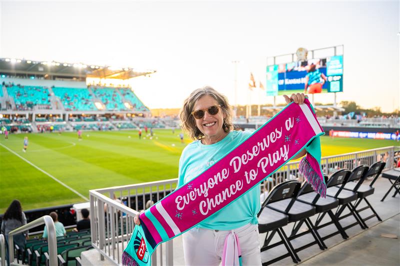 Olivia Bloomfield Legacy seat Hope Krebill honoree.