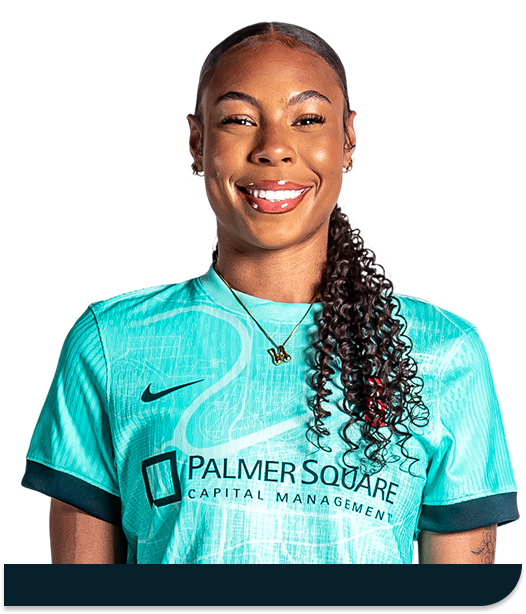 NAILA SCHOEFBERGER headshot